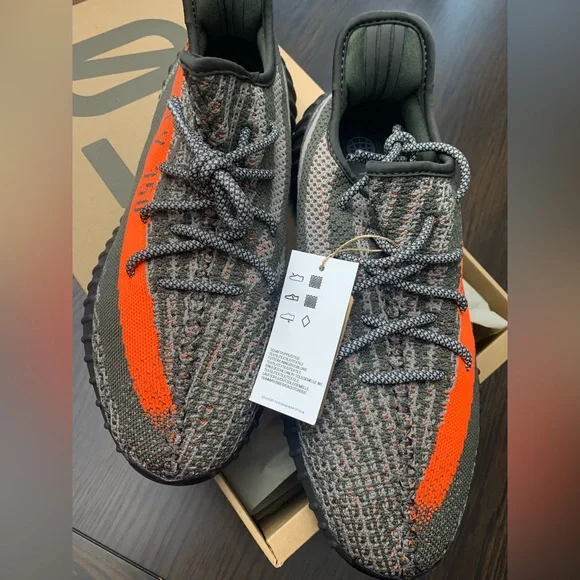 NWT Authentic Yeezy Boost 350 V2 Carbon Beluga - Picture 3 of 5